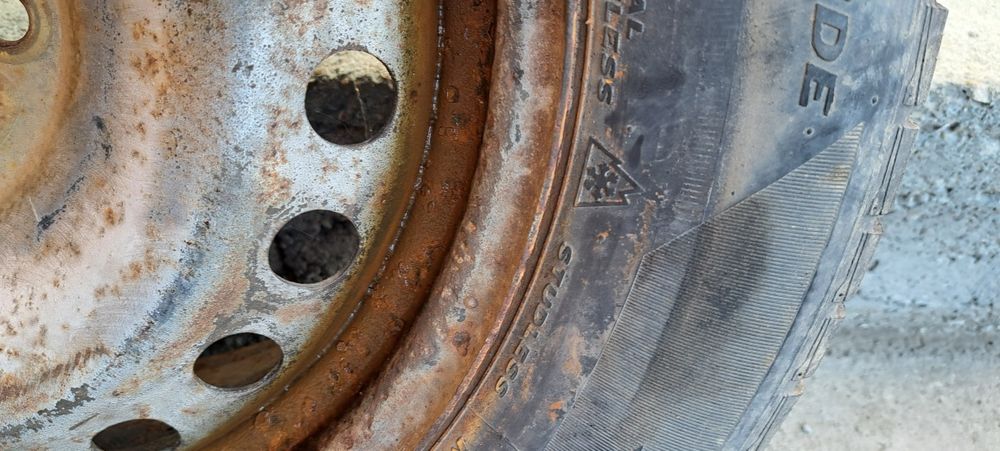 Set roți ford mondeo 5 bucăți.