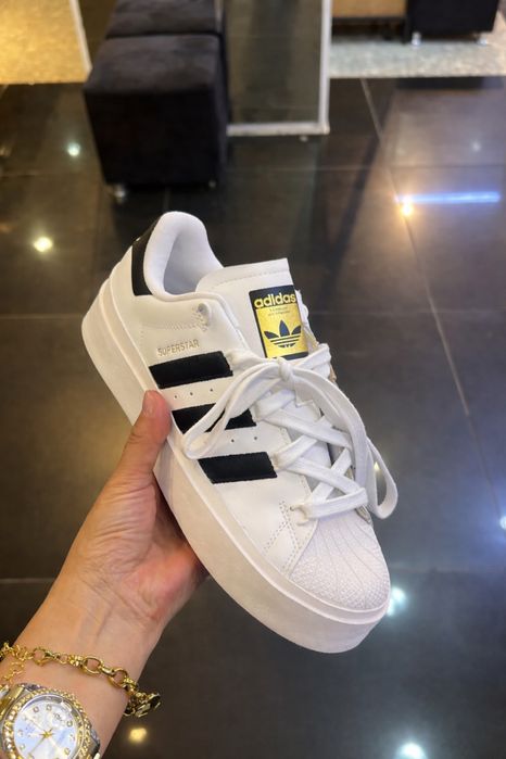 Новые кроссовки Superstar