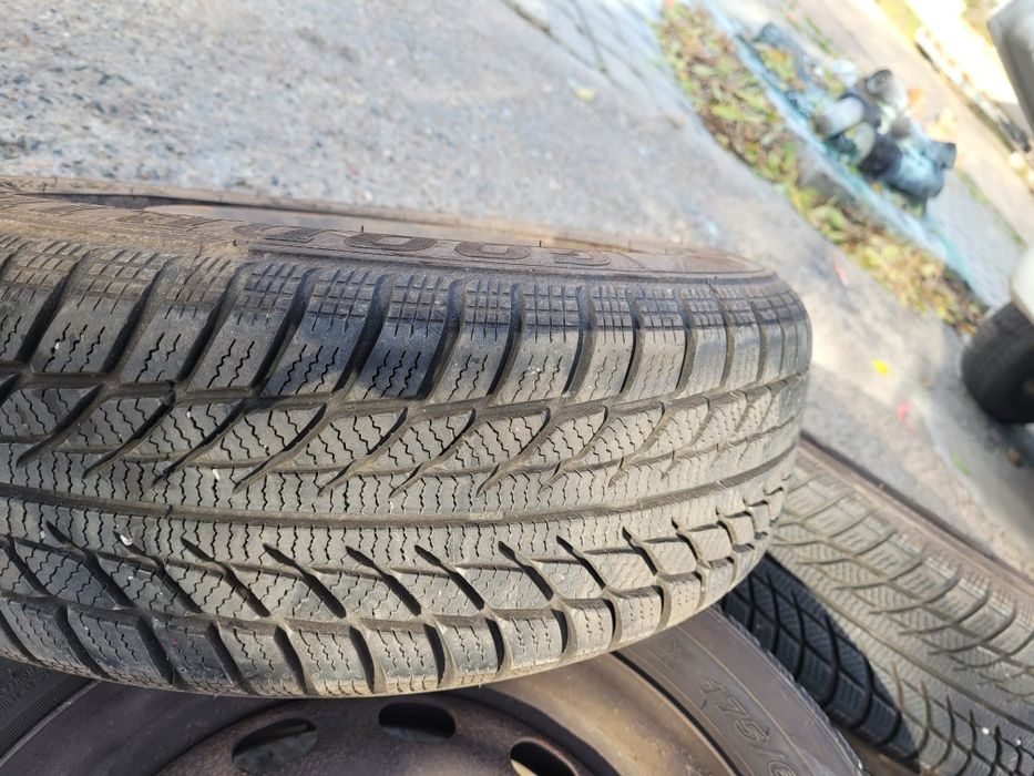 Cauciucuri iarna+ jante