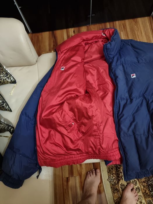 Geacă FILA cu puf din pene.