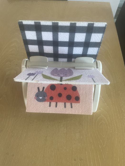 Въртяща се бебешка книжка - Образователна играчка Taf Toys