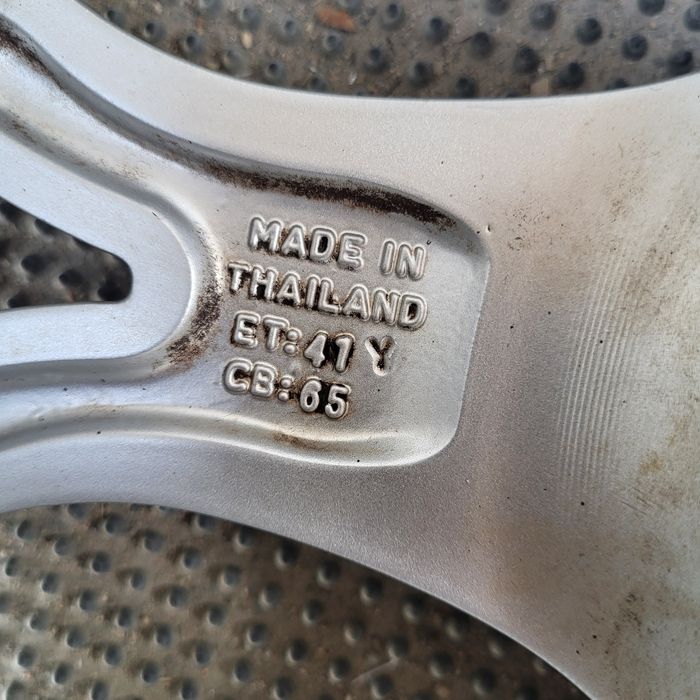 R17 Alfa Romeo SAAB Opel