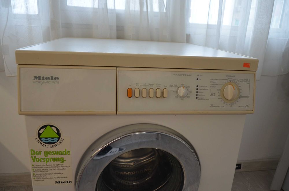 Пералня Miele W718