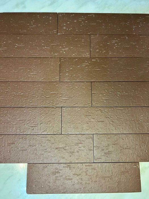 Продается кафельный фриз | в наличии 13 штук (размер 5.8см*23.4см)