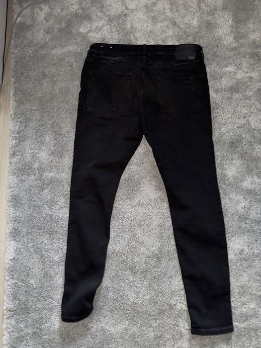 blugi skinny fit