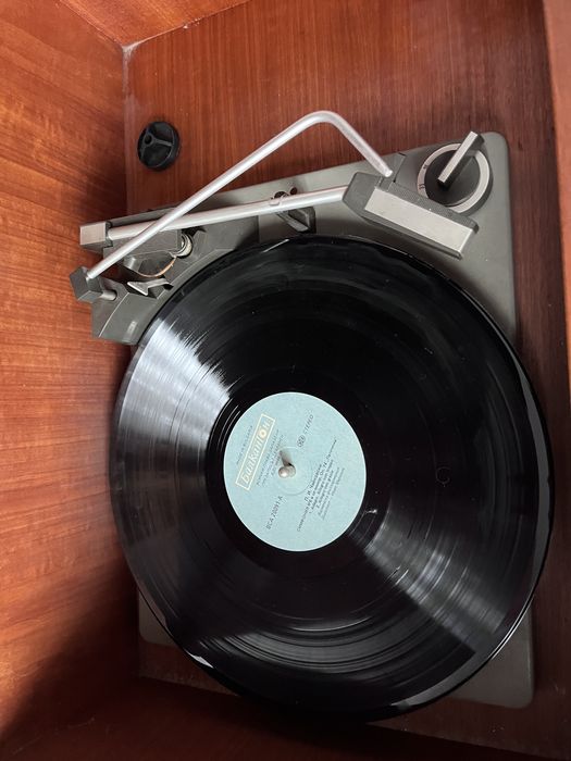 Ретро грамофон-радио