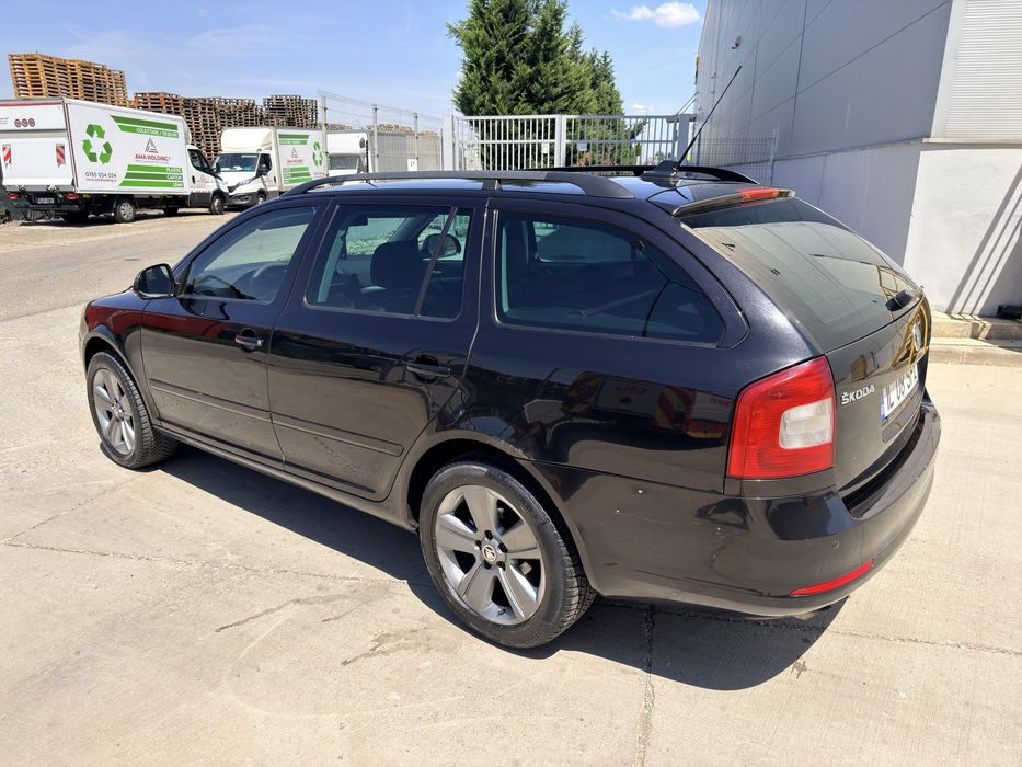 SKODA Octavia 2011 — imagine 3
