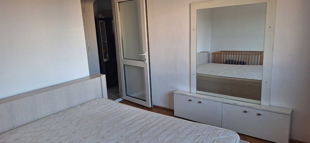 Inchiriez  apartament cu 3 camere pe calea Aradului