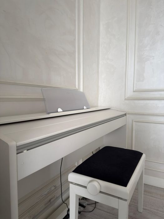 Продам пианино Casio PX-770 WEC7