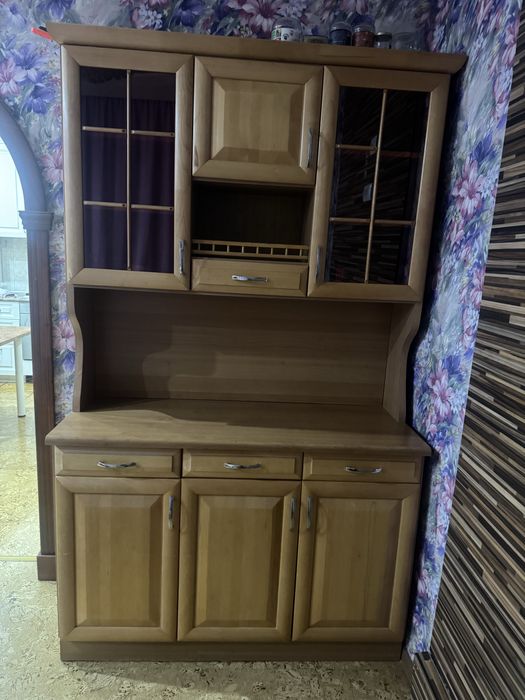 Продам шкаф кухонный