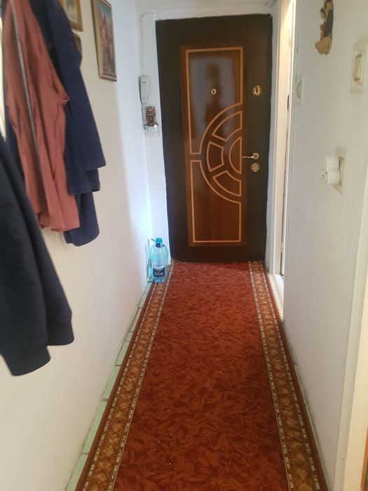 Inchiriez apartament pe termen lung