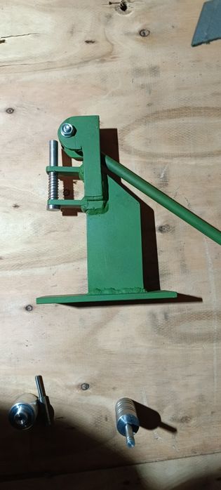 Продам прес + матрица 4,5 мм.