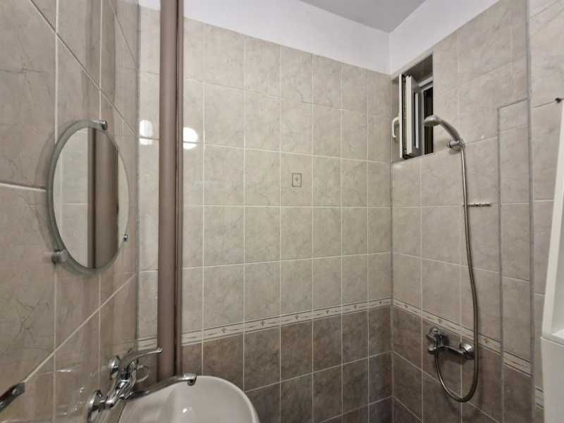 Дава се под наем Тристаен апартамент в София, Лагера - 92 кв.м за 747.66 € - Снимка #9