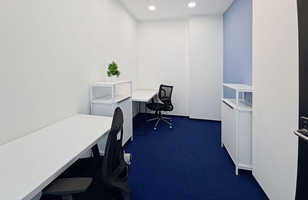 Дава се под наем Офис в Пловдив, Изгрев - 10 кв.м за 85.17 € - Снимка #1