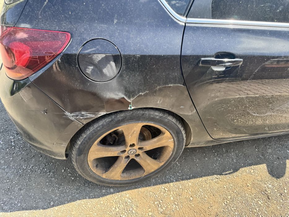Opel astra j 2010