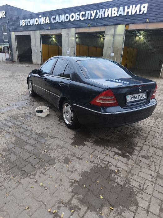 Продам Мерс с200