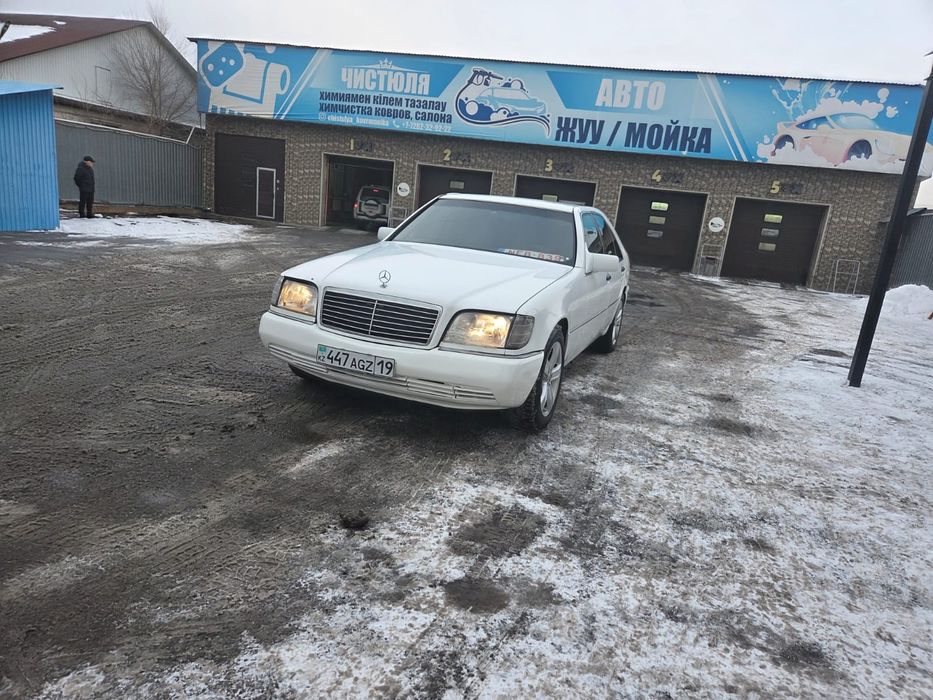 Mercedes Benz s320 w140