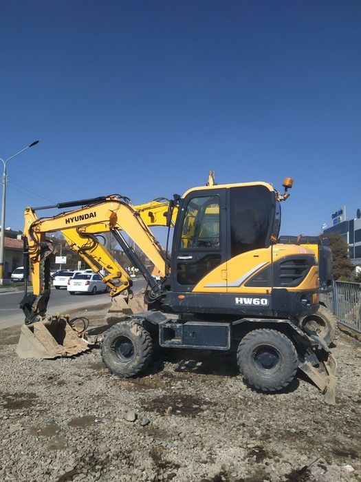 Услуги экскаваторов