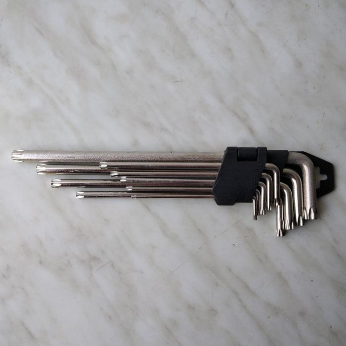 Шестигранные ключи (новые)