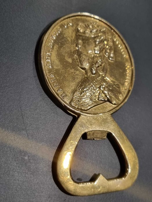Vintage отварачка за бутилки Louis XVI