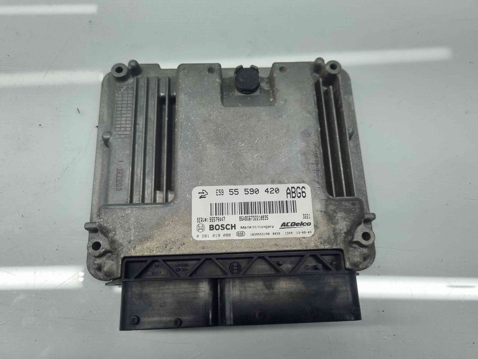 Calculator motor ECU Opel Zafira C (E75) Combi [Fabr 2011-2017] 555904