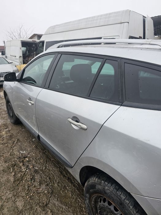Usa portiera fata spate stanga dreapta megane 3 facelift