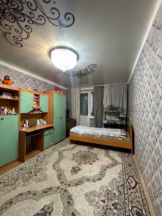 Срочно продаю 4-ком квартиру.