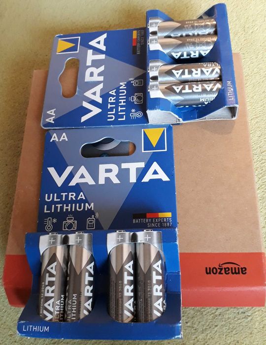 Încărcător Lithium AA si AAA