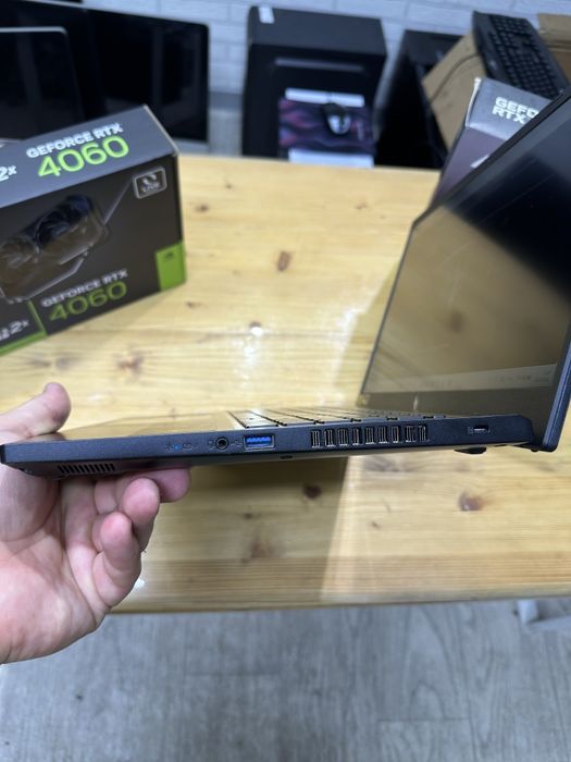 Игровой Nitro V15 на 16 ОЗУ DDR5 и 512 SSD