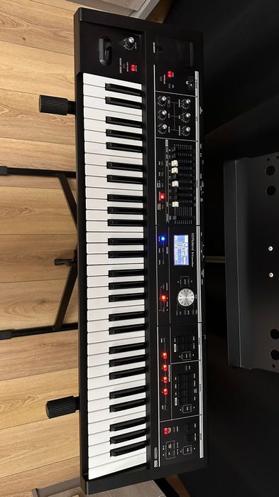 Roland VR-09 V-Combo B