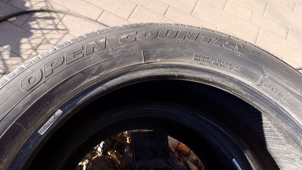 Продаю Шины Toyo