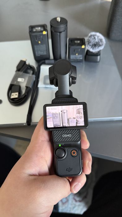 Dji osmo pocket 3 creator combo