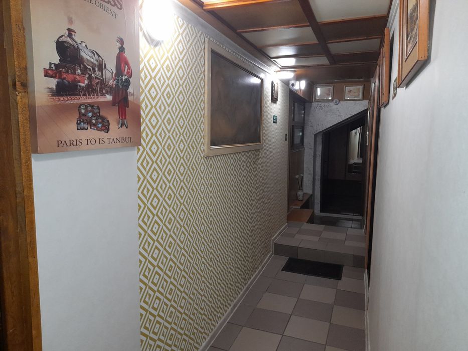 Casă de închiriat pentru 10 persoane (muncitori)