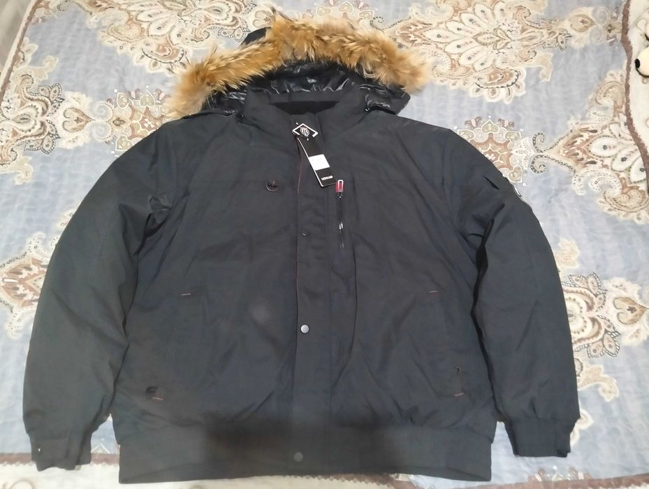 Продам куртку зимнюю 68 размер