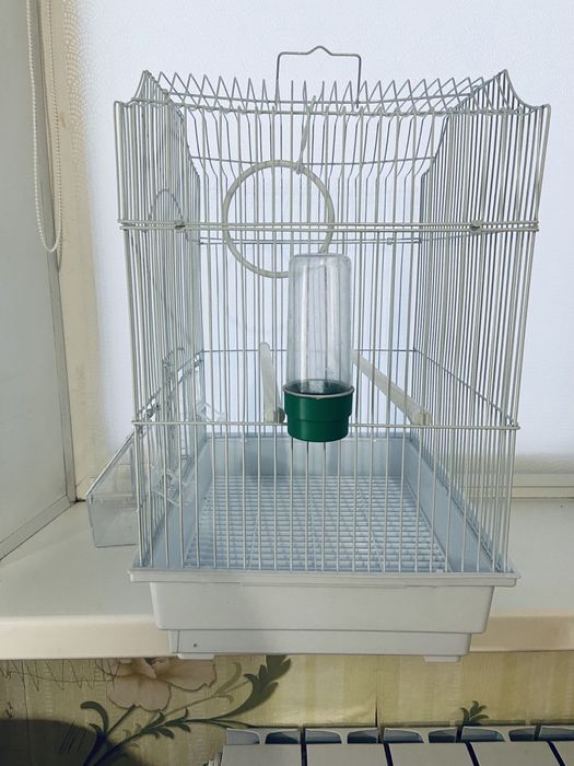Продам клетку для птиц