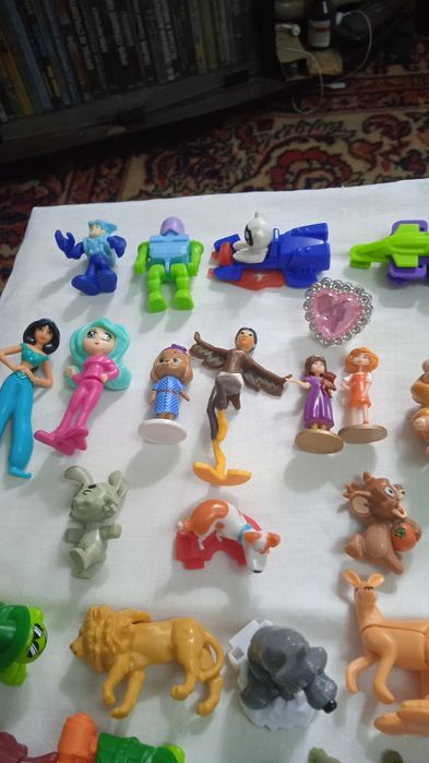 Игрушки от киндеров