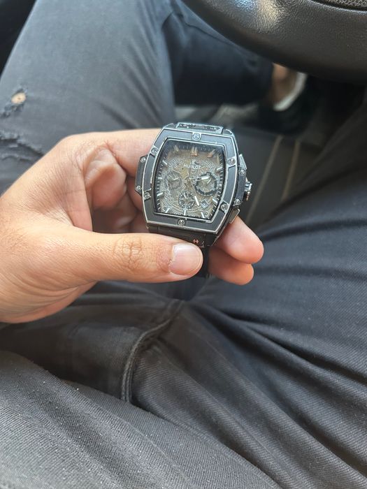 Луксозен часовник Hublot – спортно-елегантен модел