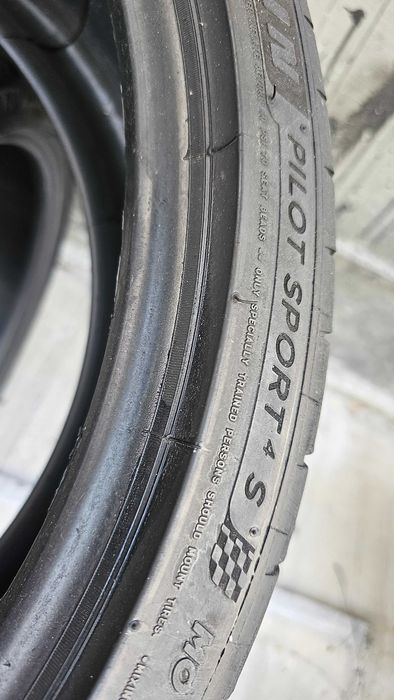 Anvelope 245 35 20 MICHELIN vara