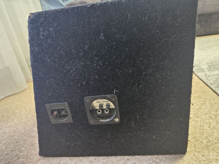 Продам сабуфер с усилителем