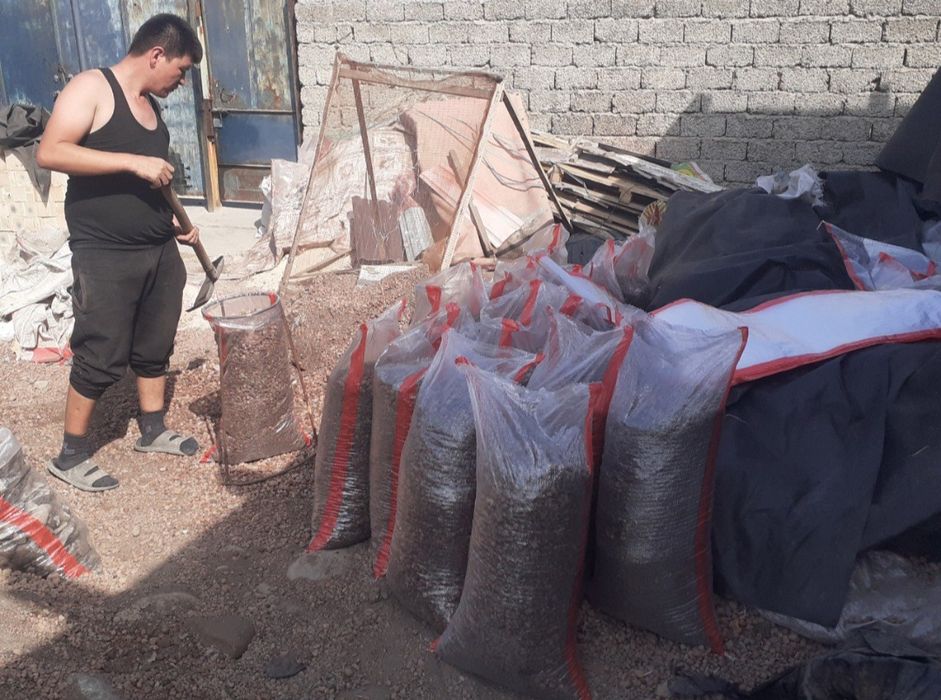 Керамзит б/у для засыпки стяжки.