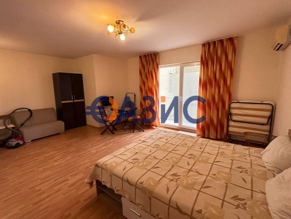 Продава се Едностаен апартамент в Поморие - 46 кв.м за 921 €/кв.м - Снимка #2