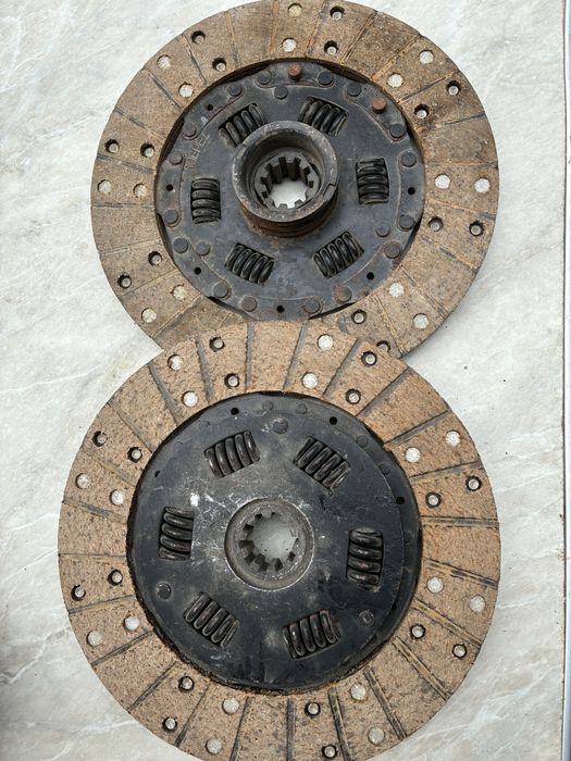 генератор и диск сцепления на ВАЗ