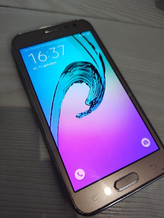 SAMSUNG J2 на продаже