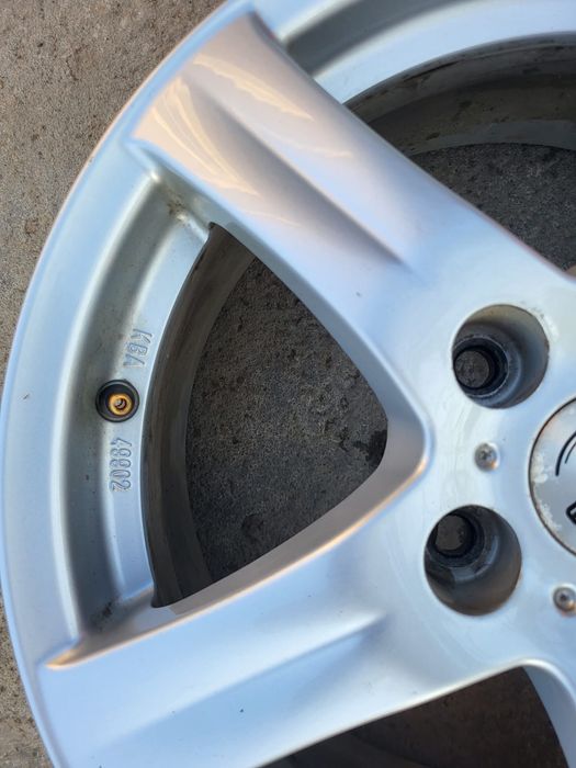 Jante Jante R16 Mitsubishi