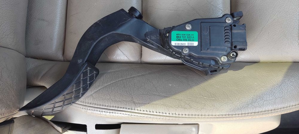 Педал на газ AUDI A4 (8E2, B6) 8E2721523