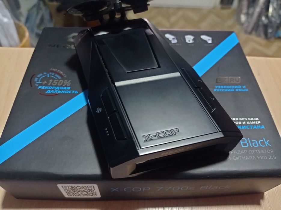 Neoline Xcop 7700s black