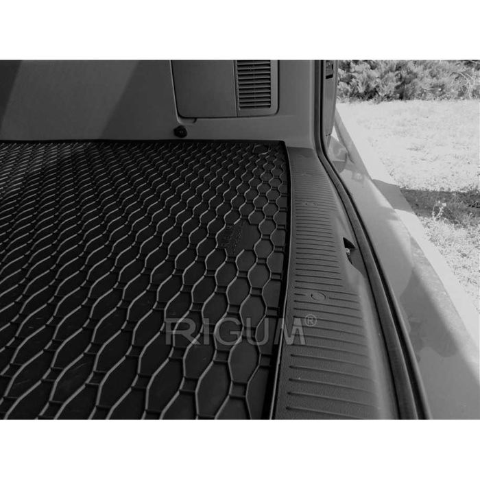 Tavita Portbagaj Cauciuc Premium VW T5/T6/T7 Caddy Taigo Tayron Sharan