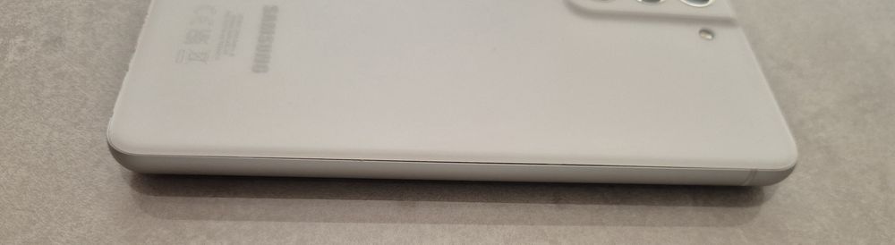 Смартфон Samsung Galaxy S21 FE, 128GB, 6GB RAM, 5G