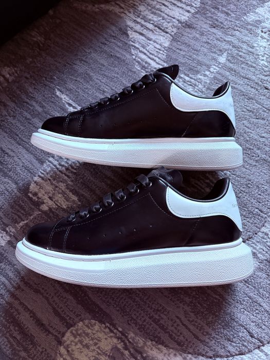 Alexander McQueen black&white