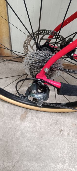 Стоманен гравел велосипед breezer